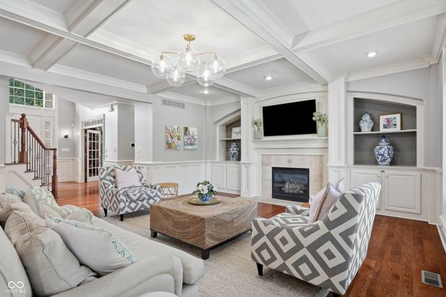 14232 Kingdom Court, Fishers, IN 46040