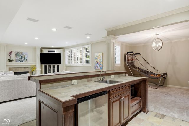 14232 Kingdom Court, Fishers, IN 46040