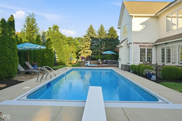 14232 Kingdom Court, Fishers, IN 46040