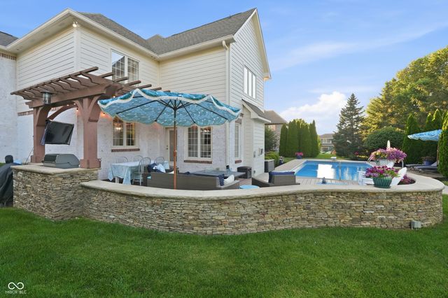 14232 Kingdom Court, Fishers, IN 46040