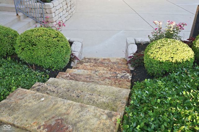 14232 Kingdom Court, Fishers, IN 46040