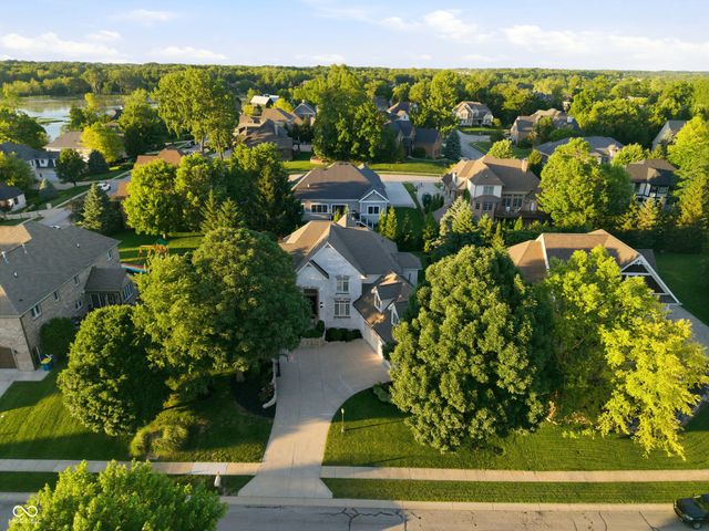 14232 Kingdom Court, Fishers, IN 46040