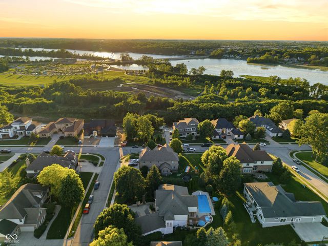 14232 Kingdom Court, Fishers, IN 46040