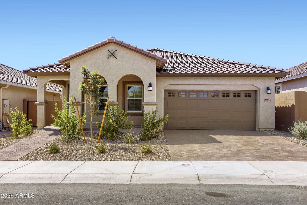25228 N 174TH Lane, Surprise, AZ 85387 — exterior