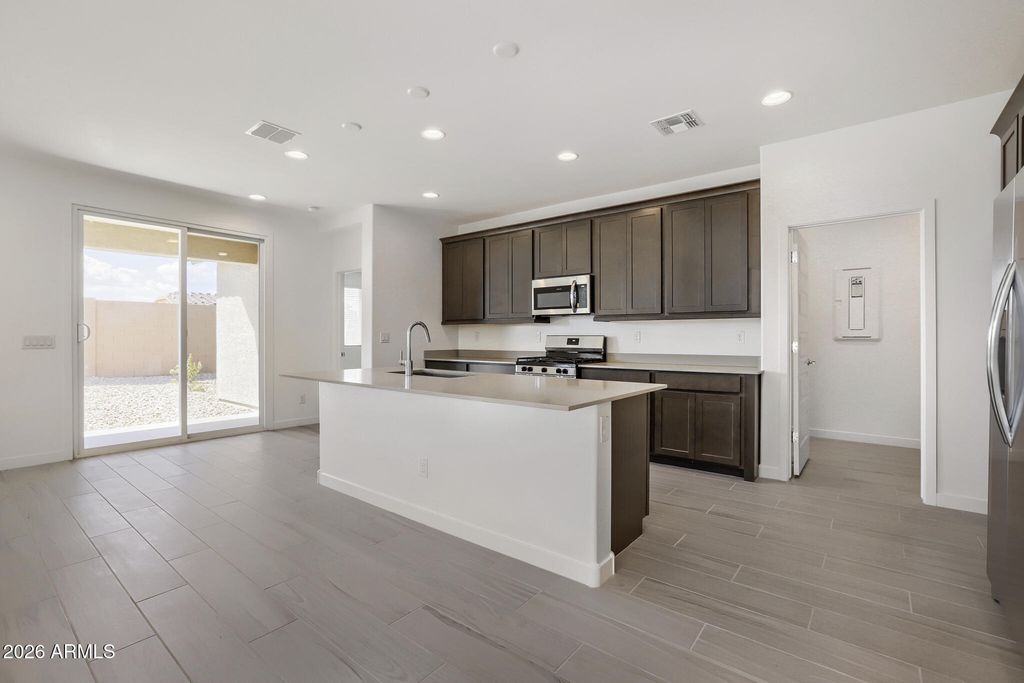 25228 N 174TH Lane, Surprise, AZ 85387 — photo 2