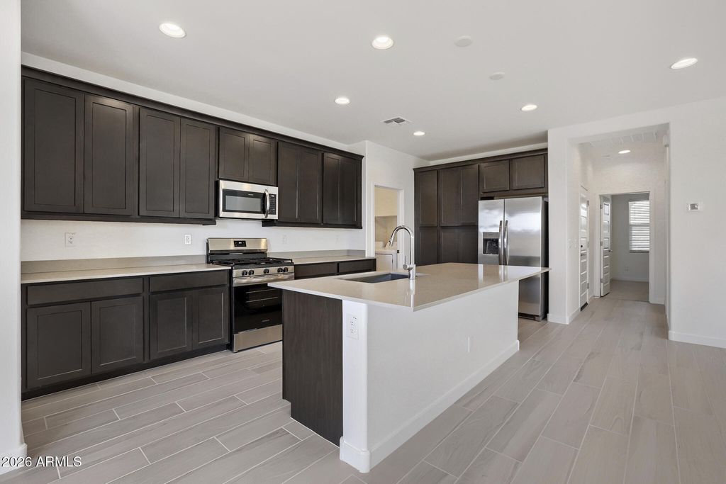 25228 N 174TH Lane, Surprise, AZ 85387 — photo 3