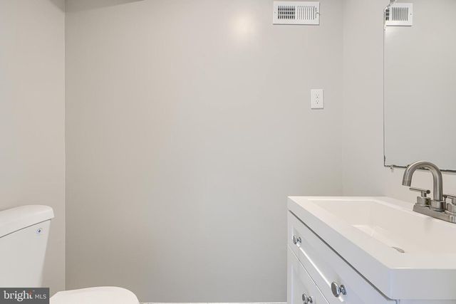 31 CARTWRIGHT COURT, Baltimore, MD 21237