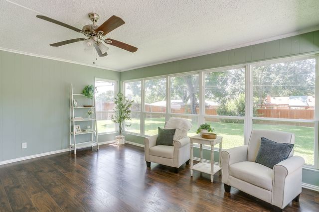 3817 Lawndale Avenue, Fort Worth, TX 76133
