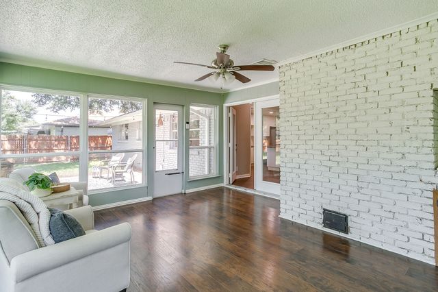 3817 Lawndale Avenue, Fort Worth, TX 76133