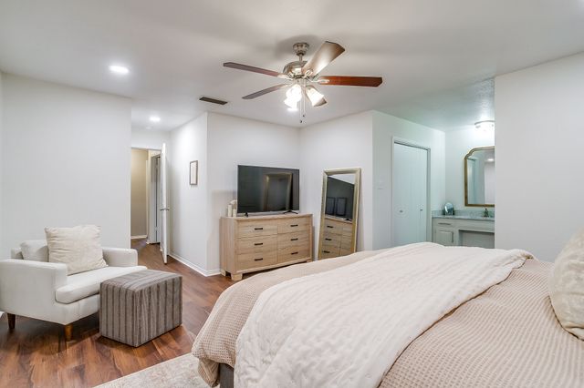3817 Lawndale Avenue, Fort Worth, TX 76133