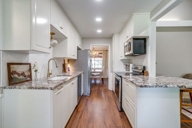 3817 Lawndale Avenue, Fort Worth, TX 76133