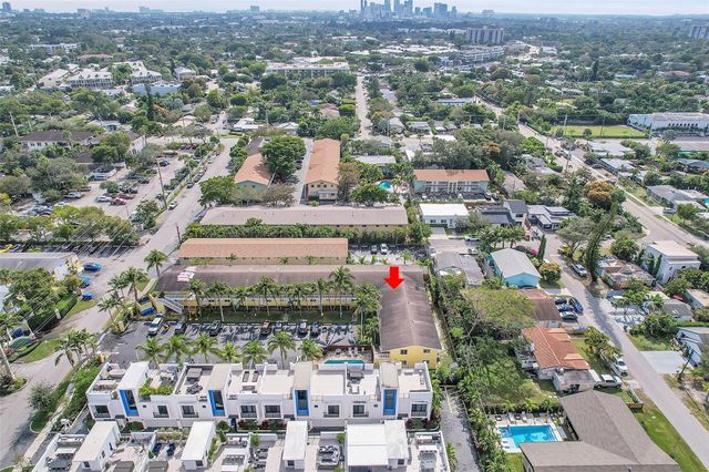 2655 NE 8th Avenue Apt 210, Wilton Manors, FL 33334