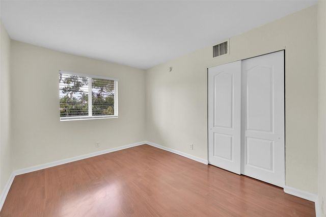 2655 NE 8th Avenue Apt 210, Wilton Manors, FL 33334