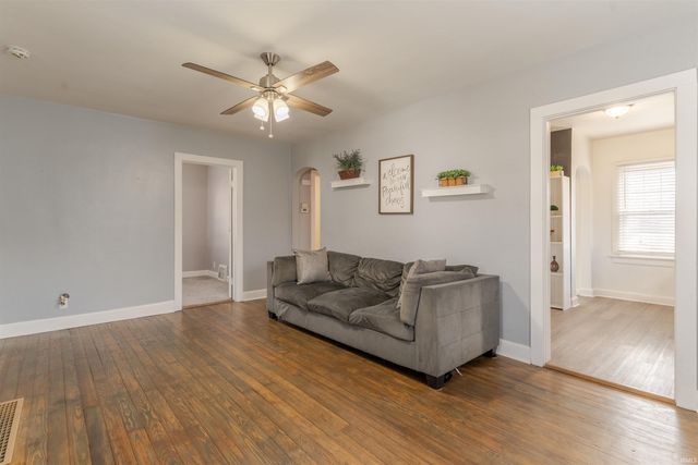 1707 Russell Avenue, Evansville, IN 47720