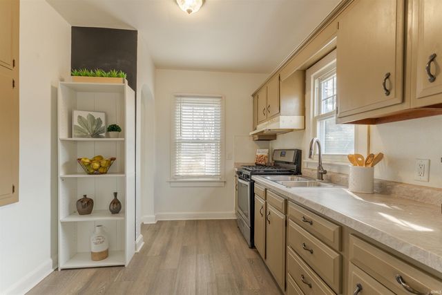 1707 Russell Avenue, Evansville, IN 47720