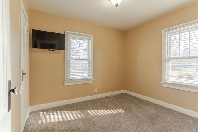 1707 Russell Avenue, Evansville, IN 47720