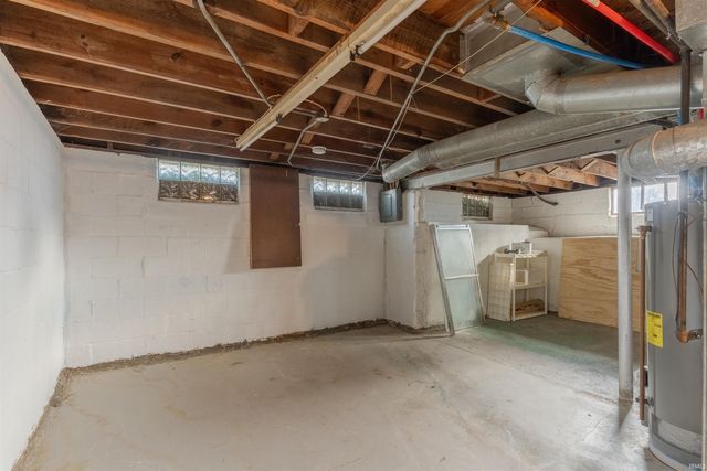 1707 Russell Avenue, Evansville, IN 47720