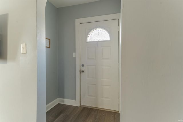 1707 Russell Avenue, Evansville, IN 47720