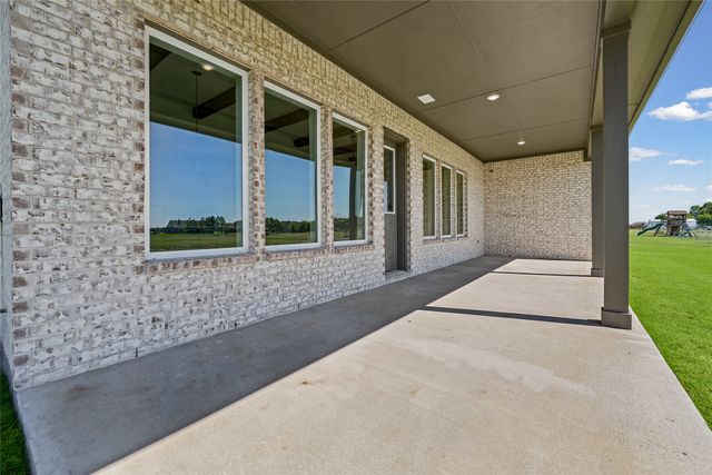 585 Brown Road, Leonard, TX 75452