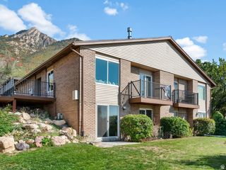 4755 S WALLACE LN, Holladay, UT 84117