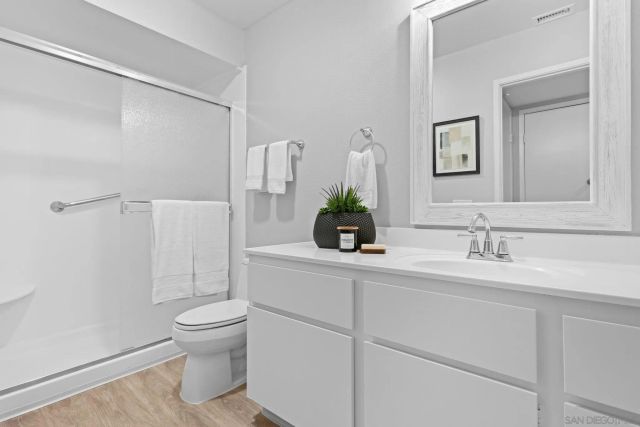 5673 Lake Murray Blvd B, La Mesa, CA 91942