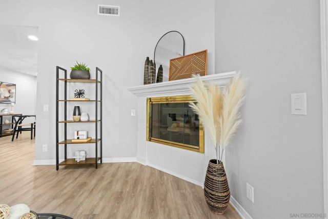 5673 Lake Murray Blvd B, La Mesa, CA 91942