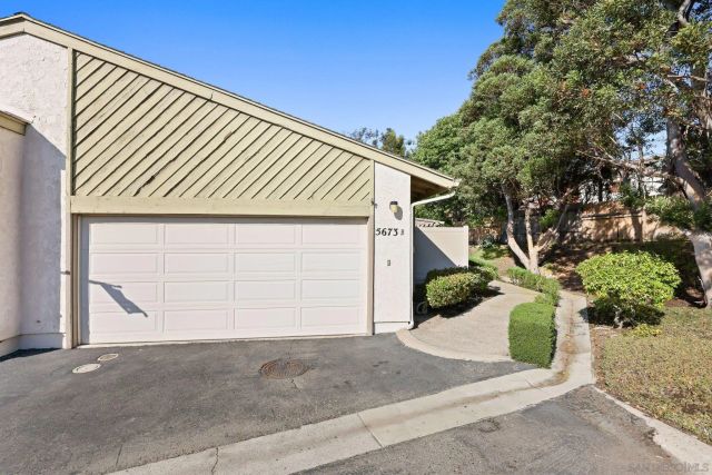 5673 Lake Murray Blvd B, La Mesa, CA 91942