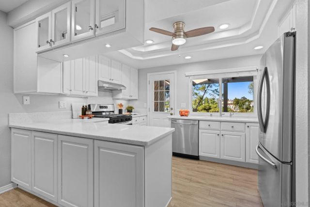 5673 Lake Murray Blvd B, La Mesa, CA 91942