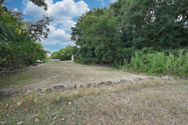 101 Anna Dr, Goodlettsville, TN 37072