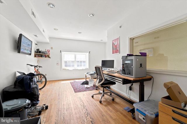 1328 S 20TH ST, Philadelphia, PA 19146