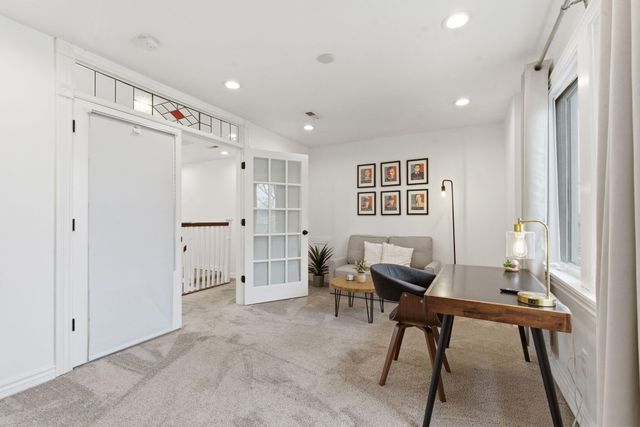 1834 S Jefferson Avenue, Springfield, MO 65807