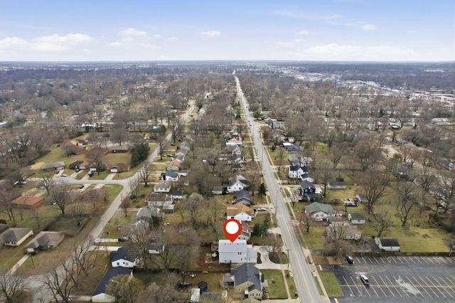 1834 S Jefferson Avenue, Springfield, MO 65807