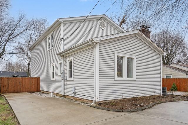 1834 S Jefferson Avenue, Springfield, MO 65807