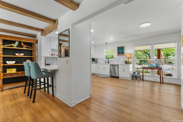 105 JACOB DR, Boerne, TX 78006