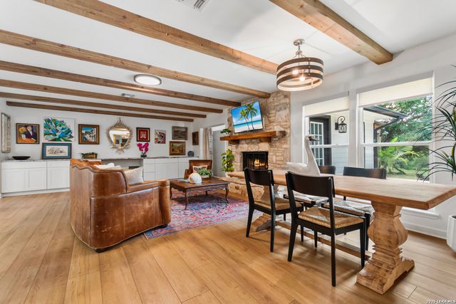105 JACOB DR, Boerne, TX 78006
