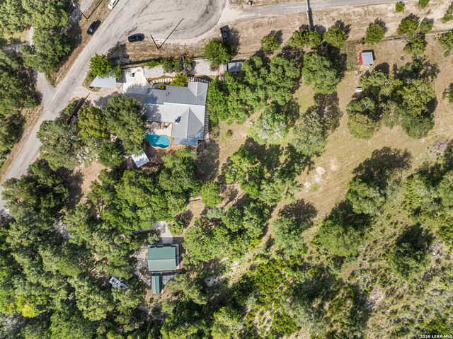 105 JACOB DR, Boerne, TX 78006
