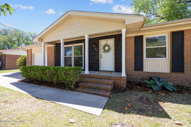 202 Stratford Road, Havelock, NC 28532