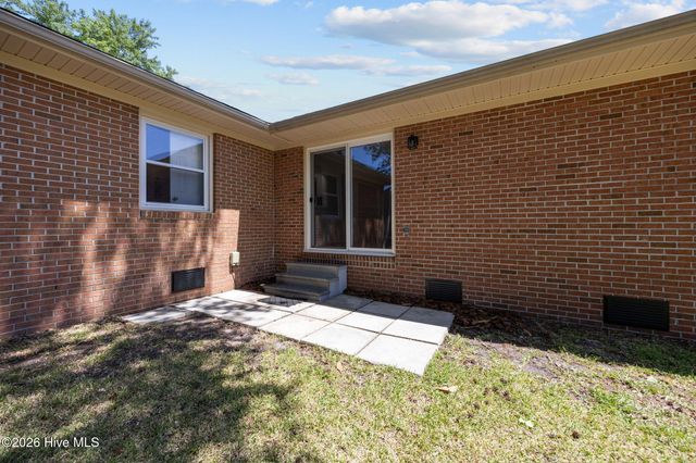 202 Stratford Road, Havelock, NC 28532