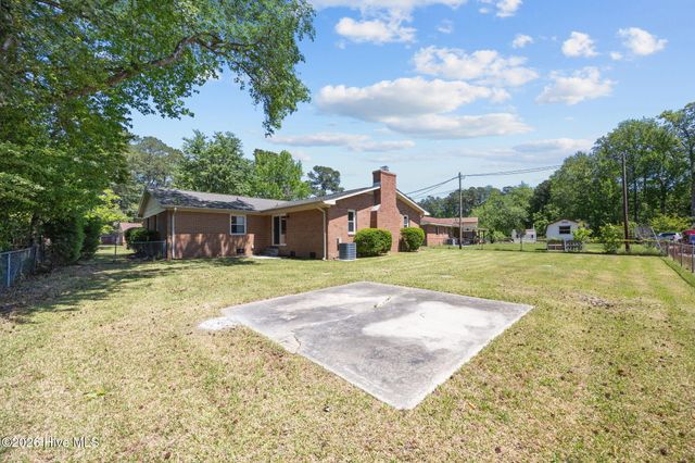 202 Stratford Road, Havelock, NC 28532