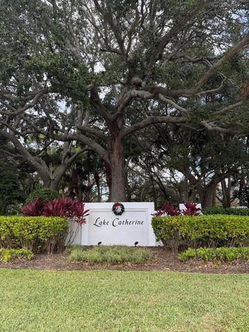 4503 Lakemont Court Court, Palm Beach Gardens, FL 33403