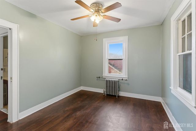 10 Garfield Street, Linden, NJ 07036