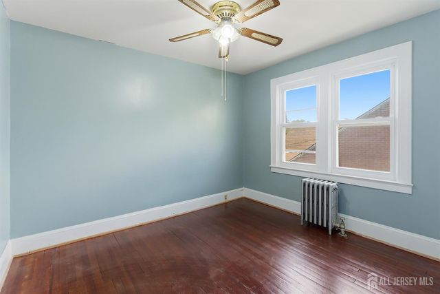 10 Garfield Street, Linden, NJ 07036