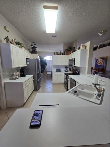 18340 NW 10th Street, Pembroke Pines, FL 33029