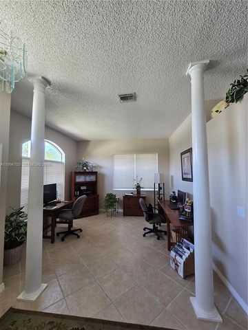 18340 NW 10th Street, Pembroke Pines, FL 33029