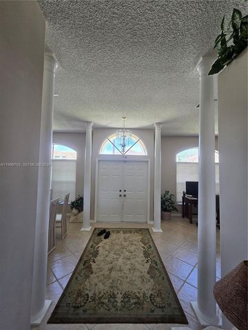 18340 NW 10th Street, Pembroke Pines, FL 33029