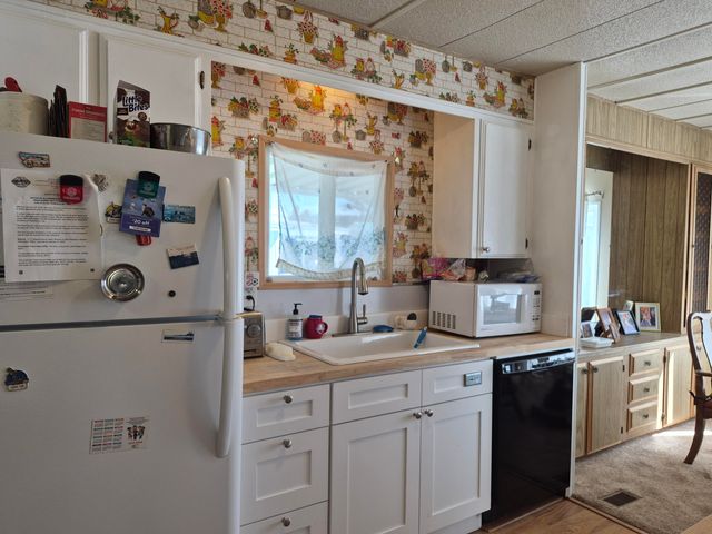 2048 Appaloosa Lane, Arcata, CA 95521