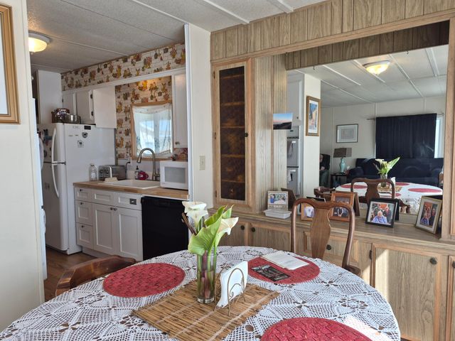 2048 Appaloosa Lane, Arcata, CA 95521