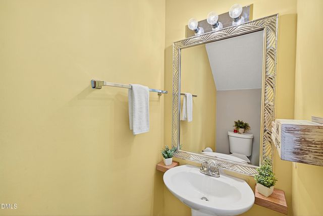 5351 Cog Hill Court, Raleigh, NC 27604