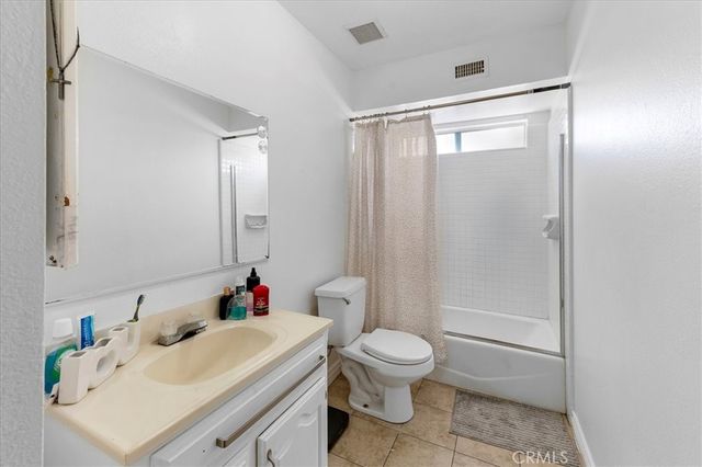 1128 S Parton, Santa Ana, CA 92707