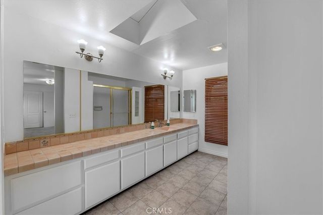 1128 S Parton, Santa Ana, CA 92707